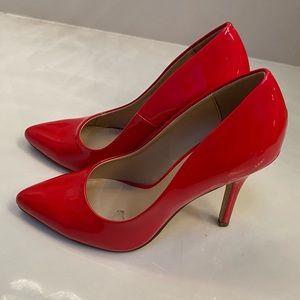 👠 Beautiful Bright Red Heels 👠